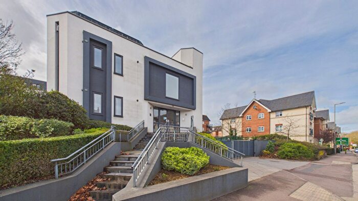 1 Bedroom Flat For Sale In Flat, Walton Street, Aylesbury, Buckinghamshire, HP21