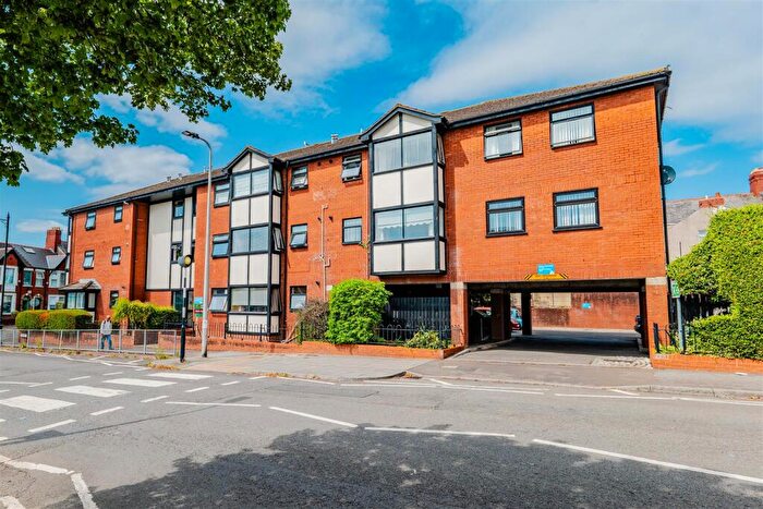 2 Bedroom Apartment For Sale In Wyndham Street, Barry, CF63