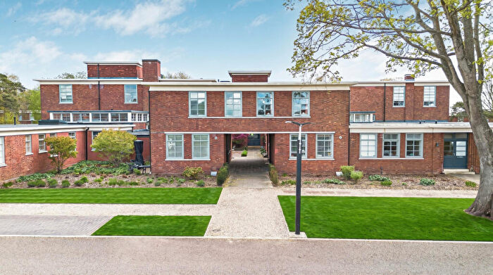 3 Bedroom Terraced House For Sale In Orchard Square, Caversfield, OX27