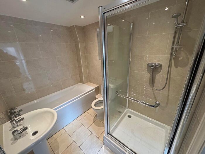 2 Bedroom Apartment To Rent In Sunderland Avenue, Oxford, OX2
