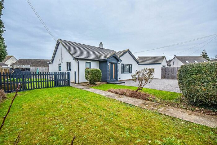 2 Bedroom Detached Bungalow To Rent In Field Lane, Dursley, GL11