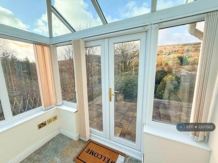 2 Bedroom Bungalow To Rent In Willow Avenue, Rawtenstall, BB4