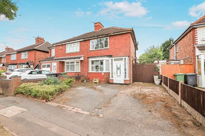 2 Bedroom Semi-Detached House For Sale In Carlton Avenue, Wolverhampton, WV11