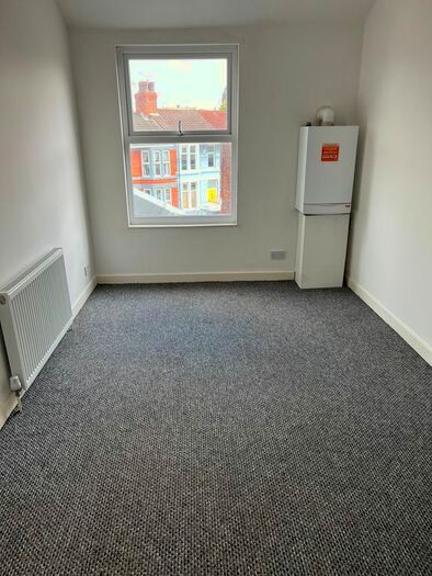 2 Bedroom Flat To Rent In Smithdown Road, Liverpool, Merseyside, L15