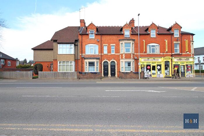 Studio To Rent In Weedon Road, St James -, NN5