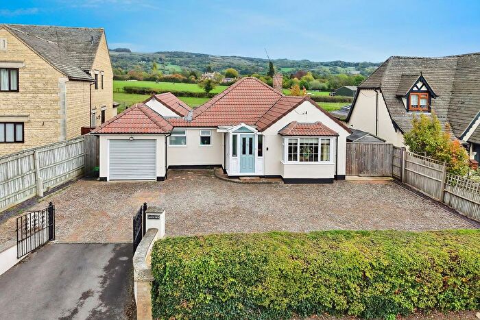 3 Bedroom Bungalow For Sale In Bowbridge Lane, Prestbury, Cheltenham, GL52