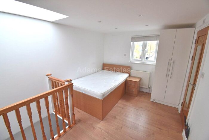 1 Bedroom Studio To Rent In Upper Crown Street, Reading, RG1