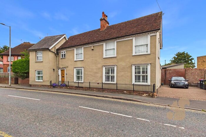 4 Bedroom Detached House For Sale In Hedingham Road, Halstead, CO9