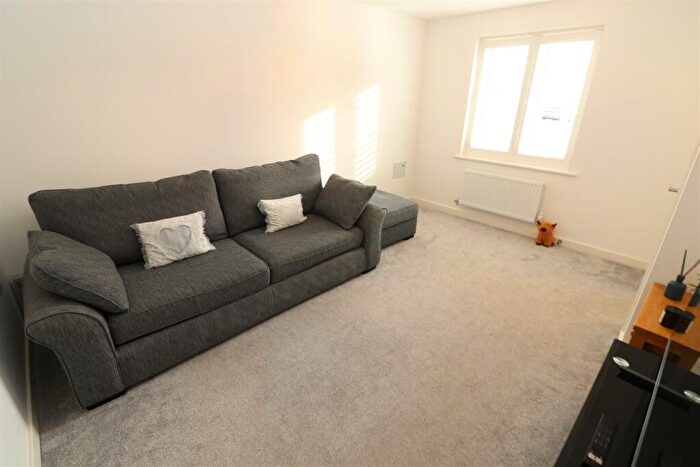 2 Bedroom End Of Terrace House For Sale In Carnelian Avenue, Wellingborough, NN8