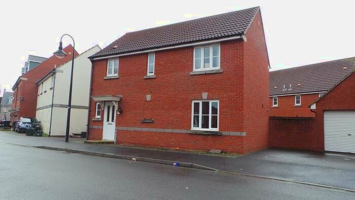 3 Bedroom Detached House To Rent In Hestercombe Close, Weston-super-mare, BS24