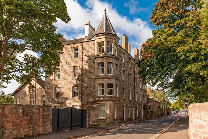 3 Bedroom Flat For Sale In / Eden Terrace, Morningside, Edinburgh, EH10