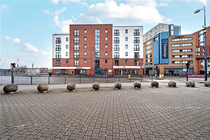 1 Bedroom Flat To Rent In Upper Dean Street, Birmingham, West Midlands, B5