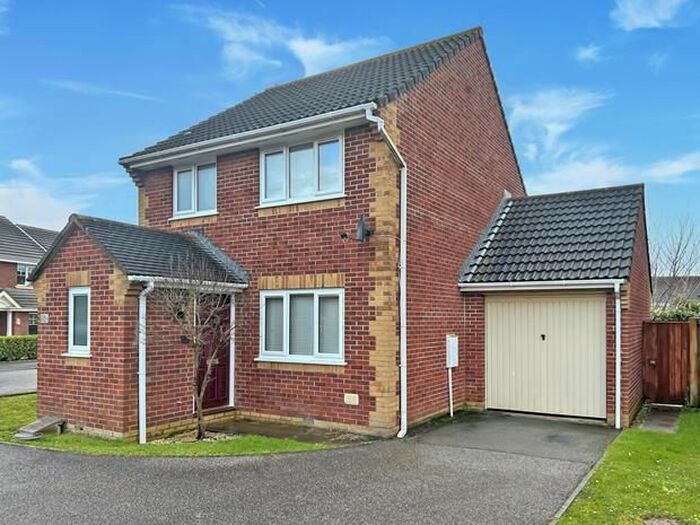 3 Bedroom Detached House To Rent In Elizabeth Road, Bude, EX23