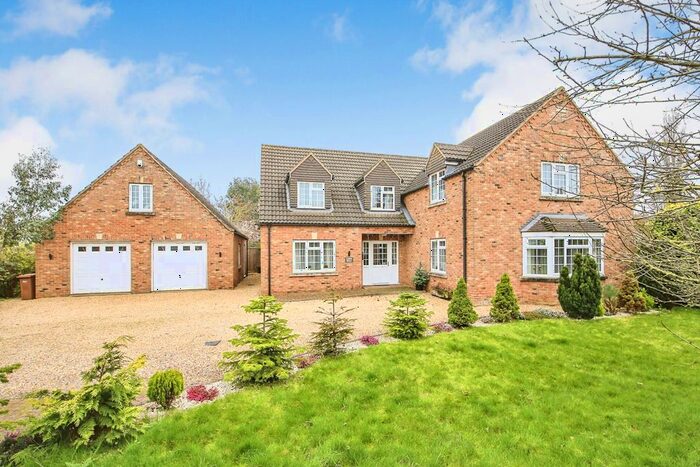 5 Bedroom Detached House For Sale In Gull Road, Guyhirn, Wisbech, PE13