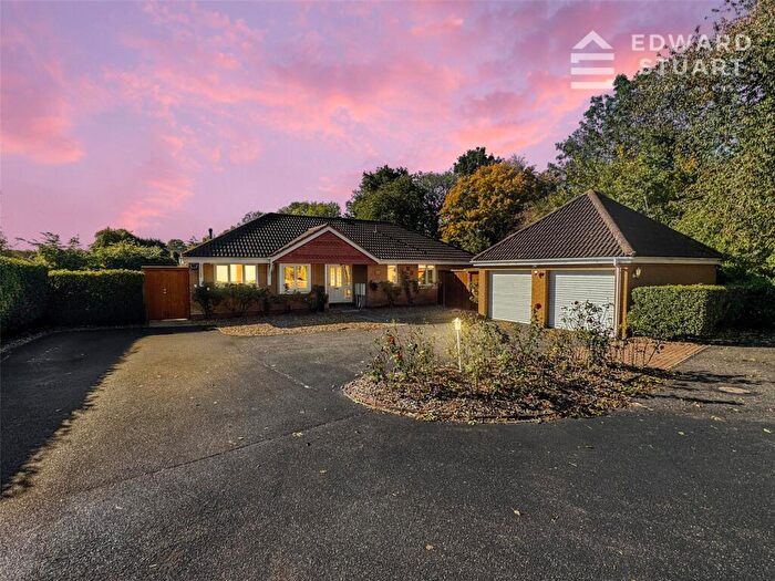 3 Bedroom Bungalow For Sale In Chandlers, Orton Brimbles, Peterborough, Cambridgeshire, PE2