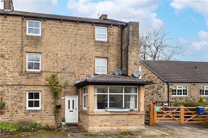 3 Bedroom Apartment For Sale In Pateley Bridge, Harrogate, North Yorkshire, HG3