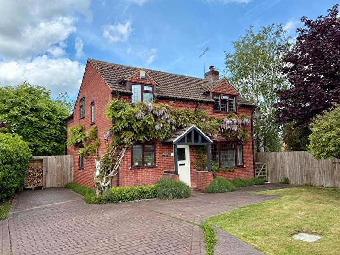 4 Bedroom Detached House For Sale In Greenfields Close, Shipston-On-Stour, Warwickshire, CV36