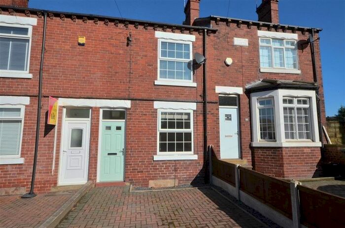 2 Bedroom Terraced House To Rent In Wakefield Road, Ackworth, WF7