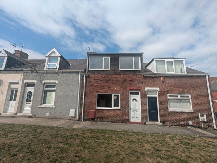 3 Bedroom Terraced House To Rent In James Street North, Murton, SR7