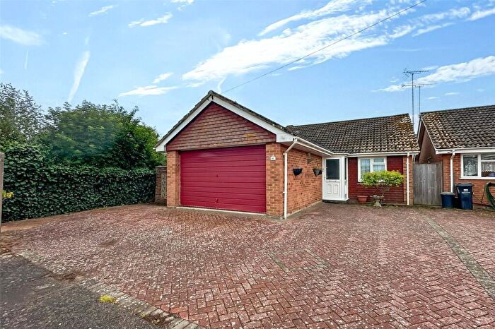 2 Bedroom Bungalow For Sale In Grafton Close, Rustington, Littlehampton, West Sussex, BN16