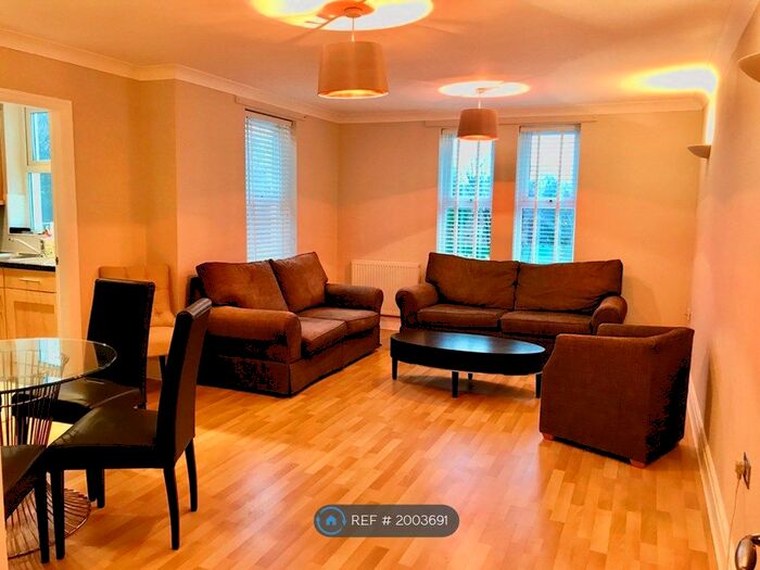 2 Bedroom Flat To Rent In Ullet Road, Liverpool, L8