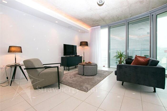 2 Bedroom Apartment To Rent In Tidal Basin Road, London, E16