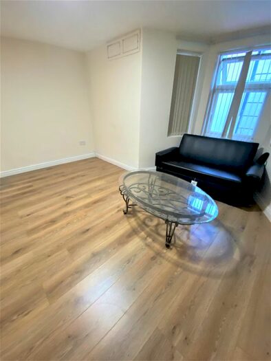 1 Bedroom Flat To Rent In Northbrook Rd, Ilford, IG1