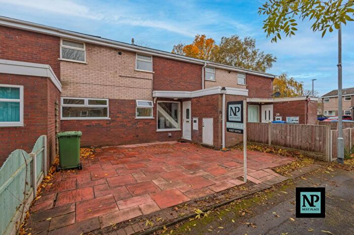 3 Bedroom Terraced House For Sale In Bloomfield Way, Tamworth, B79