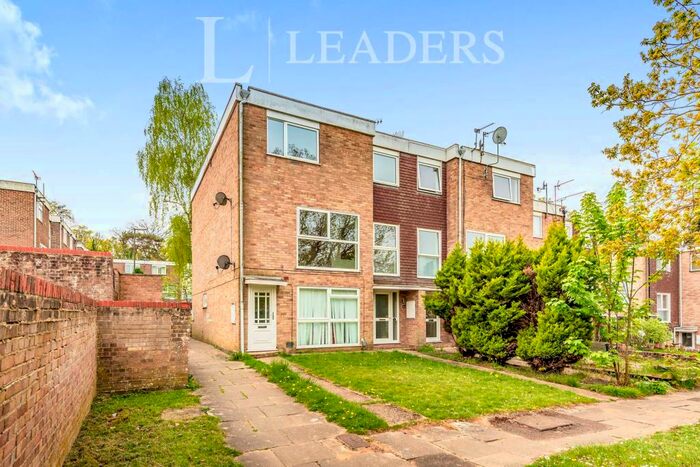 2 Bedroom Maisonette To Rent In Hyde Heath, Pound Hill, RH10