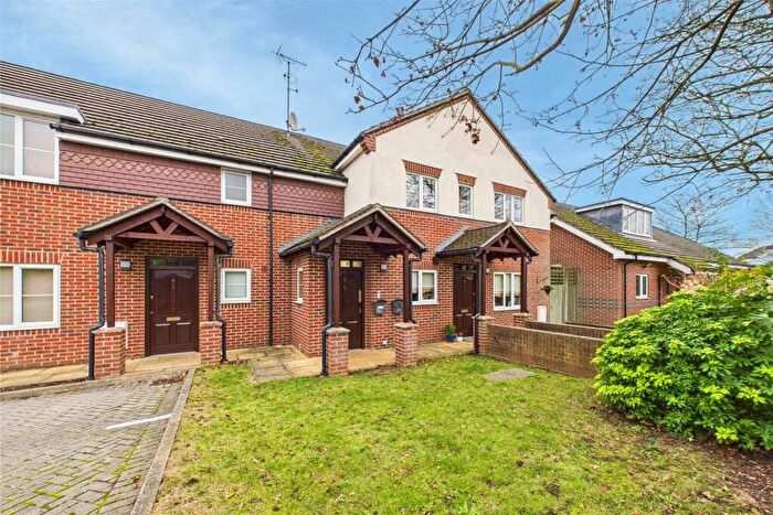 2 Bedroom Apartment To Rent In Green Lane, Windsor, Berkshire, SL4