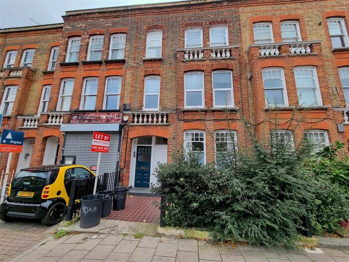 1 Bedroom Flat To Rent In Queenstown Road, Battersea, SW8