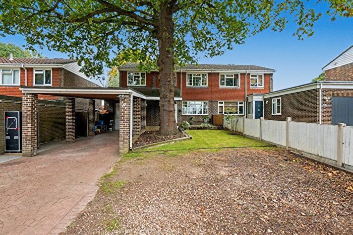 3 Bedroom Semi-Detached House For Sale In Nares Road, Parkwood, ME8