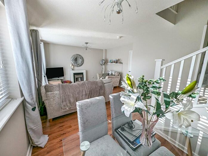 3 Bedroom Detached House For Sale In Barth Close, Great Oakley, Corby, NN18