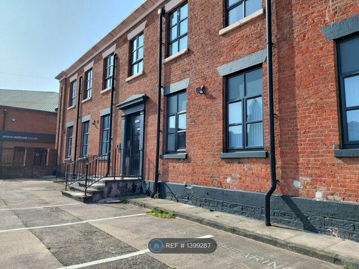 1 Bedroom Flat To Rent In Victoria Mill, Wigan, WN3