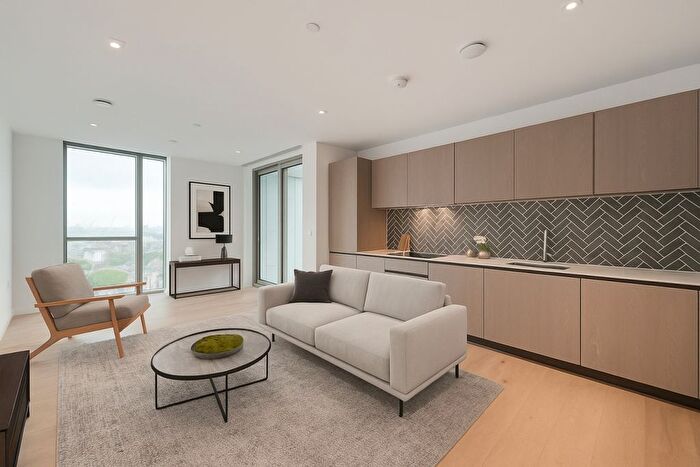 2 Bedroom Flat To Rent In City Road, London, EC1V