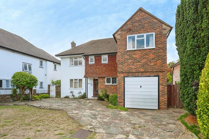 4 Bedroom Detached House For Sale In Tattenham Crescent, Epsom, KT18