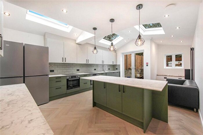 5 Bedroom Terraced House To Rent In Florence Road, New Cross, SE14