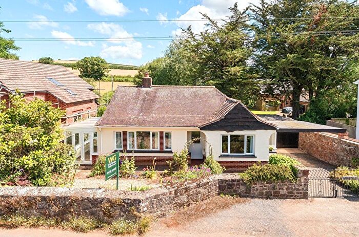 2 Bedroom Bungalow For Sale In Dinneford Street, Thorverton, Exeter, EX5