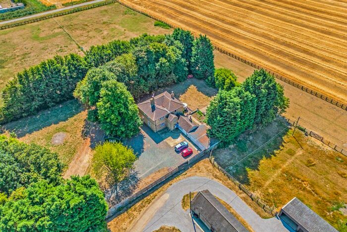 5 Bedroom Detached House For Sale In Mereside Drove, Ramsey, Huntingdon, PE26