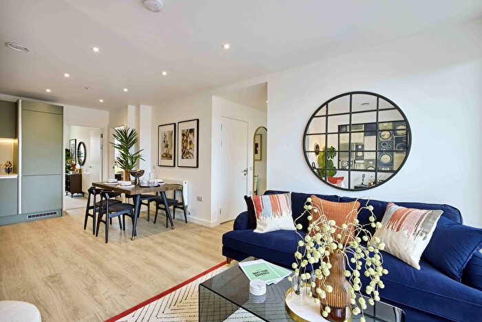 1 Bedroom Flat For Sale In Marshgate Lane, London, E15
