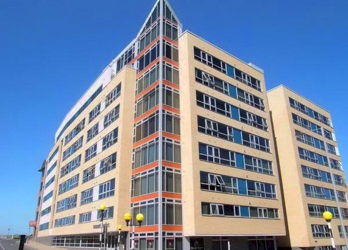 2 Bedroom Flat To Rent In Roxborough Heights, College Road, Harrow, Middlesex, HA1