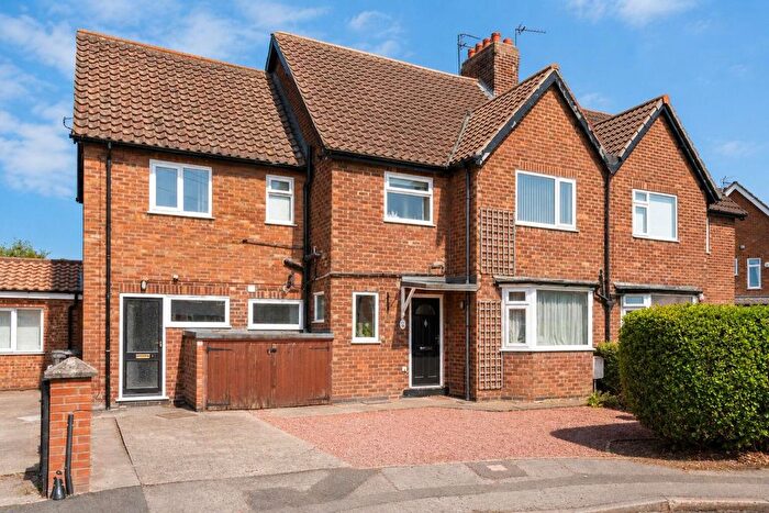 7 Bedroom Semi-Detached House For Sale In The Crescent, Heslington, York, YO10