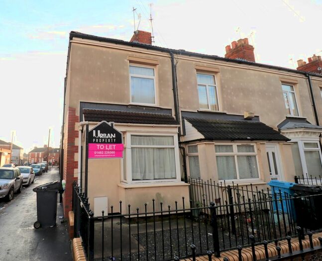 2 Bedroom Terraced House To Rent In Holland Street, Hull, Yorkshire HU9