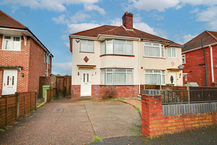 3 Bedroom Semi-Detached House For Sale In Sholing! No Forward Chain! Potential To Improve!, SO19