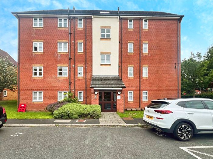 2 Bedroom Flat To Rent In Lentworth Court, Liverpool, Merseyside, L17