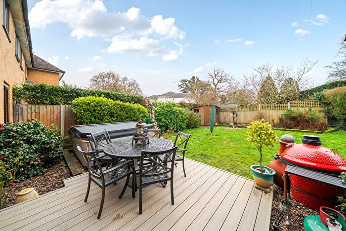 4 Bedroom Semi-detached House For Sale In Ottershaw Park, Ottershaw, KT16