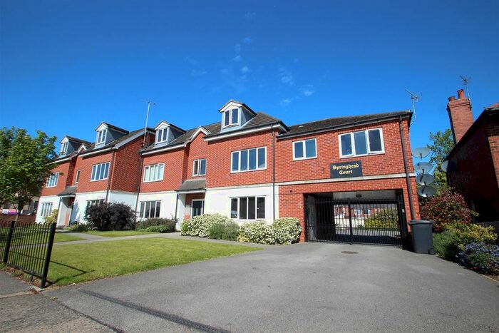 2 Bedroom Flat To Rent In Springhead Court, Hotham Road South, Hull, HU5