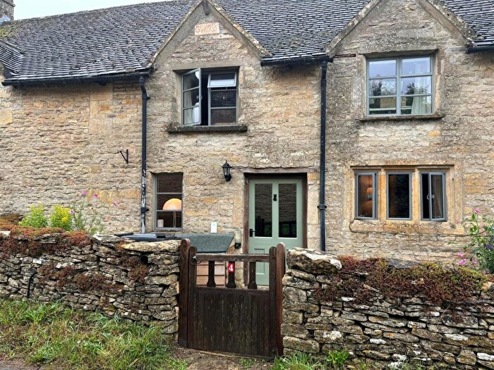 3 Bedroom Terraced House To Rent In Hazleton, Cheltenham, GL54