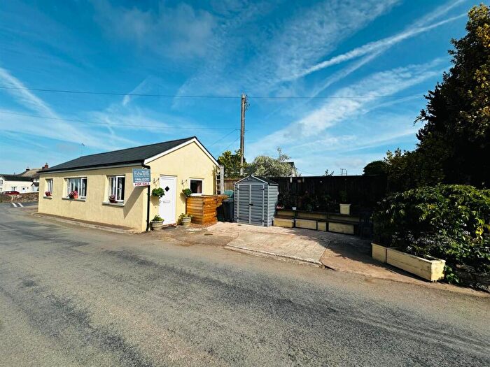 1 Bedroom Detached Bungalow For Sale In Pennymoor, Tiverton, EX16