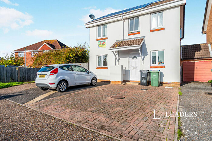 5 Bedroom Detached House To Rent In Hook Lane, Bognor Regis, West Sussex, PO22